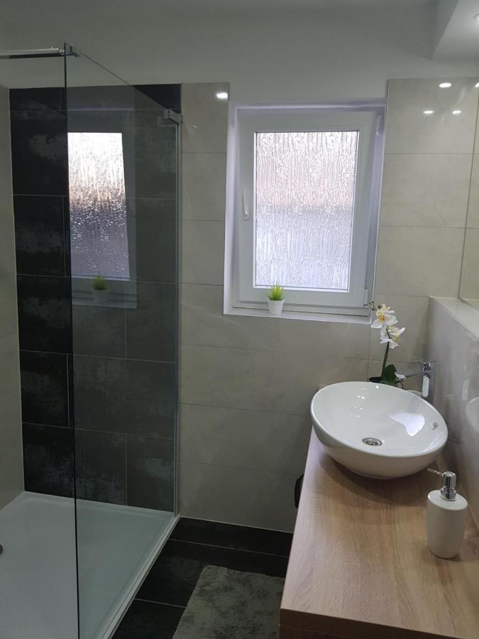 Rooms Vanteo Korenica Extérieur photo